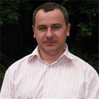 Инструктор по вождению Комаров Сергей Иванович